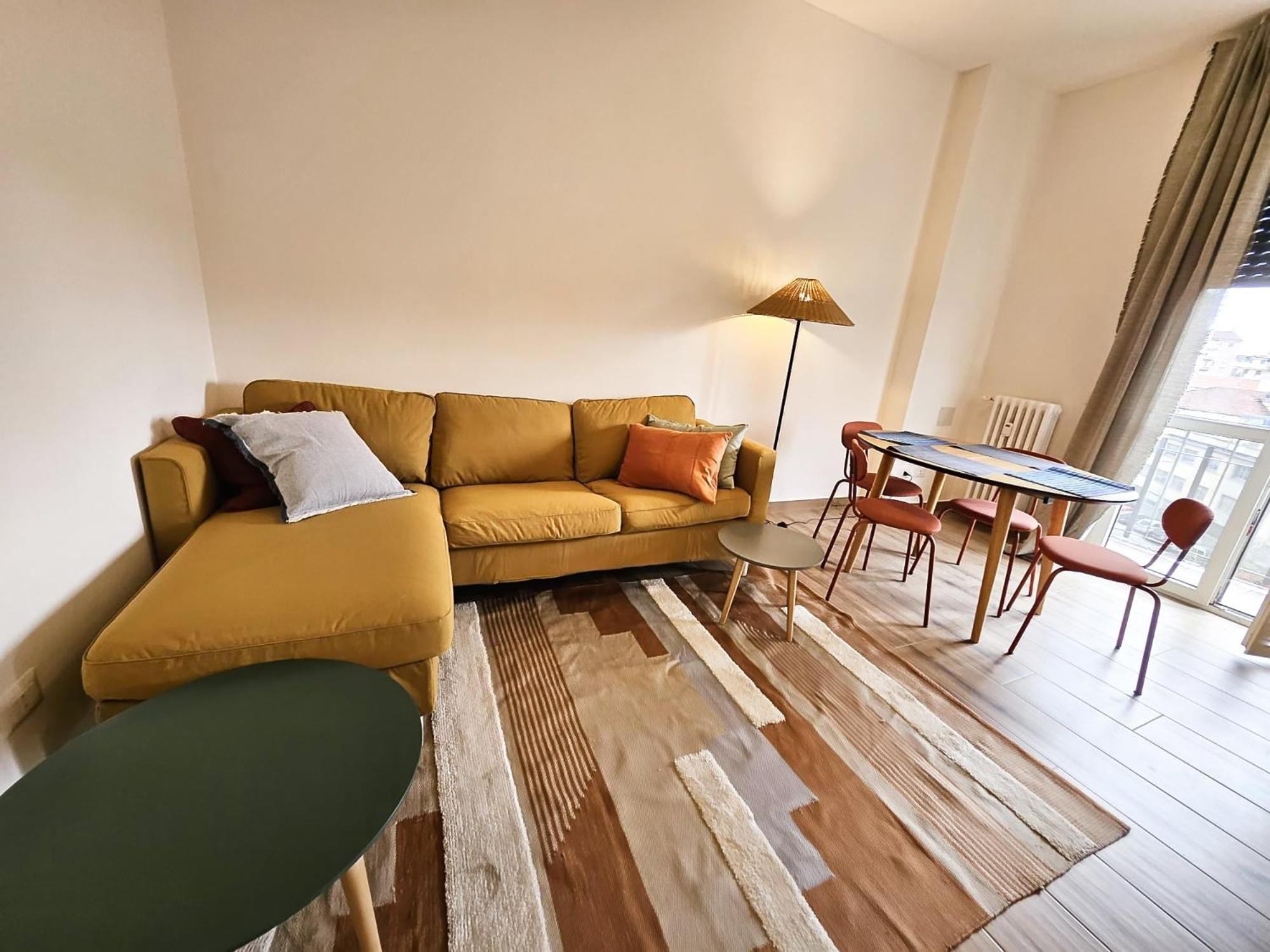 Hbhall Linate Apartment Milan Luaran gambar
